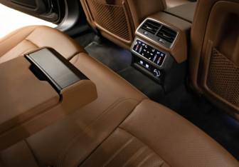 Подержанный автомобиль Audi A6 Sedan 2019 года (32 фото)