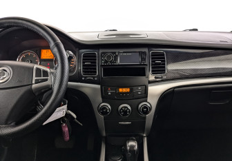 Подержанный автомобиль SsangYong Actyon 2013 года (17 фото)