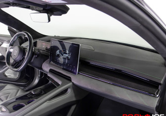 Подержанный автомобиль Zeekr 001 2023 года (7 фото)