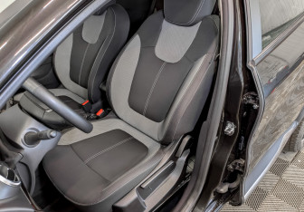 Подержанный автомобиль Renault Kaptur 2021 года (20 фото)