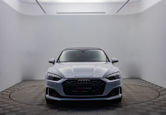 Подержанный автомобиль Audi A5 Liftback 2021 года (2 фото)