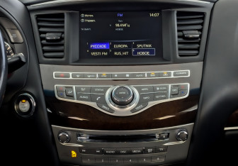 Подержанный автомобиль Infiniti QX60 2019 года (15 фото)