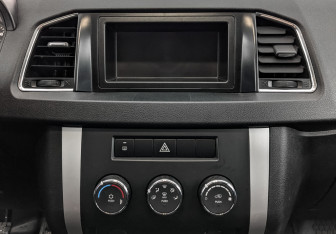 Подержанный автомобиль УАЗ Patriot 2022 года (17 фото)