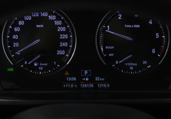 Подержанный автомобиль BMW X1 2018 года (13 фото)