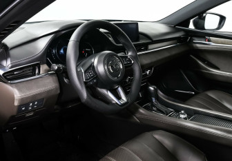 Подержанный автомобиль Mazda 6 Sedan 2019 года (12 фото)