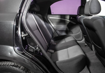 Подержанный автомобиль Chevrolet Lacetti Hatchback 2010 года (9 фото)