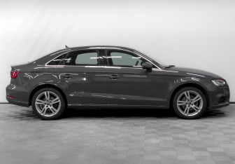 Подержанный автомобиль Audi A3 Sedan 2020 года (4 фото)