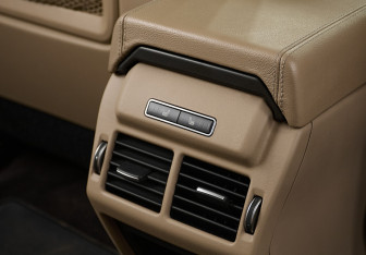 Подержанный автомобиль Land Rover Range Rover Evoque 2015 года (22 фото)