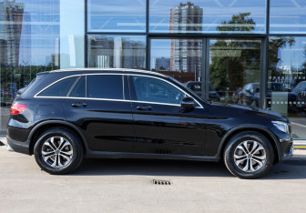 Подержанный автомобиль Mercedes-Benz GLC Coupe 2019 года (4 фото)