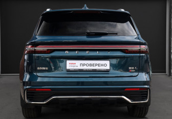 Подержанный автомобиль Geely Monjaro 2023 года (6 фото)