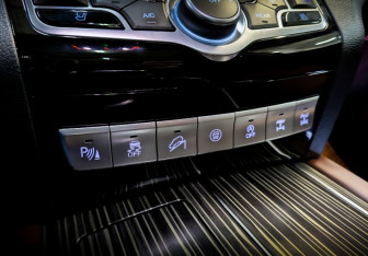 Подержанный автомобиль Haval H9 2023 года (25 фото)