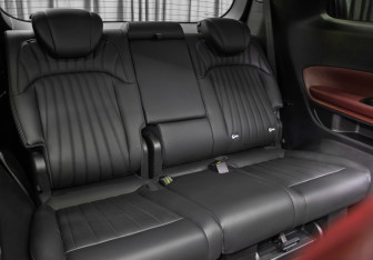 Подержанный автомобиль GAC M8 2024 года (14 фото)