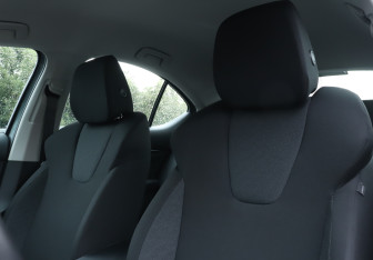 Подержанный автомобиль Skoda Octavia Liftback 2021 года (14 фото)