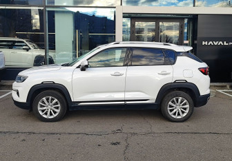 Подержанный автомобиль Changan CS35PLUS 2019 года (8 фото)