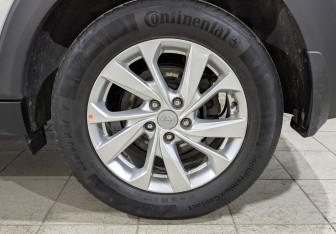 Подержанный автомобиль Hyundai Tucson 2020 года (12 фото)