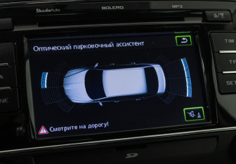 Подержанный автомобиль Skoda Superb Liftback 2012 года (16 фото)