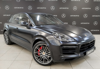 Подержанный автомобиль Porsche Cayenne 2020 года (3 фото)