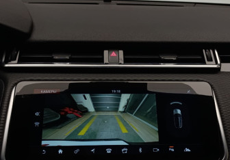 Подержанный автомобиль Land Rover Range Rover Velar 2019 года (20 фото)