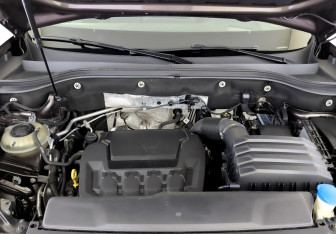 Подержанный автомобиль Volkswagen Teramont 2023 года (9 фото)