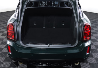 Подержанный автомобиль MINI Countryman 2021 года (10 фото)