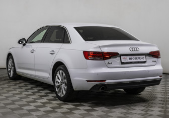 Подержанный автомобиль Audi A4 Sedan 2016 года (7 фото)