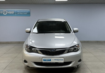 Подержанный автомобиль Subaru Impreza Hatchback 2008 года (2 фото)