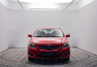 Подержанный автомобиль Toyota Corolla Sedan 2008 года (2 фото)