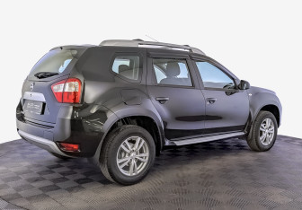 Подержанный автомобиль Nissan Terrano 2019 года (5 фото)