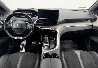 Подержанный автомобиль Peugeot 3008 2021 года (12 фото)