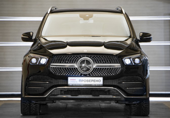 Подержанный автомобиль Mercedes-Benz GLE 2020 года (2 фото)
