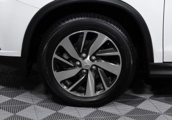 Подержанный автомобиль Mitsubishi ASX 2018 года (8 фото)