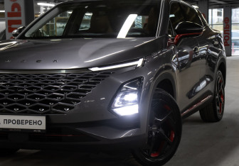 Подержанный автомобиль Omoda C5 2022 года (24 фото)