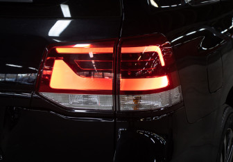 Подержанный автомобиль Toyota Land Cruiser Suv 2018 года (30 фото)