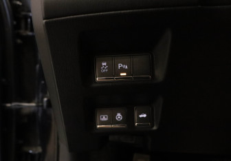 Подержанный автомобиль Infiniti Q70 2014 года (14 фото)