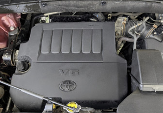 Подержанный автомобиль Toyota Highlander 2014 года (9 фото)
