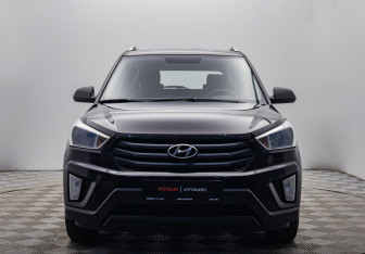 Подержанный автомобиль Hyundai Creta 2016 года (8 фото)