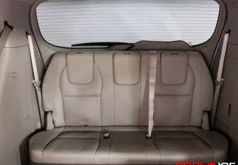 Подержанный автомобиль Kia Carnival 2019 года (11 фото)