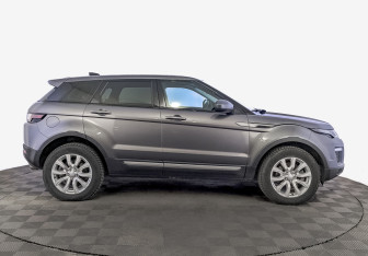 Подержанный автомобиль Land Rover Range Rover Evoque 2018 года (4 фото)