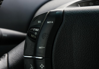 Подержанный автомобиль Citroen C4 Hatchback 2010 года (18 фото)