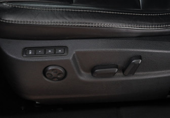 Подержанный автомобиль Skoda Superb Liftback 2013 года (12 фото)