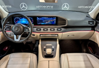 Подержанный автомобиль Mercedes-Benz GLE 2019 года (14 фото)