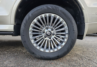 Подержанный автомобиль Tank 500 2023 года (22 фото)