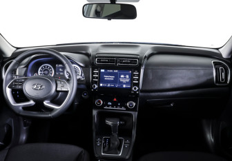 Подержанный автомобиль Hyundai Creta 2021 года (13 фото)