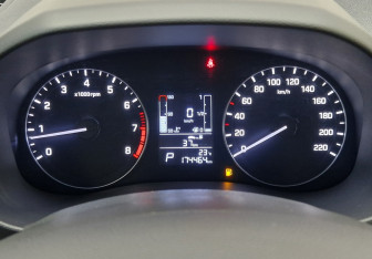 Подержанный автомобиль Hyundai Creta 2019 года (4 фото)