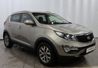 Подержанный автомобиль Kia Sportage 2014 года (3 фото)