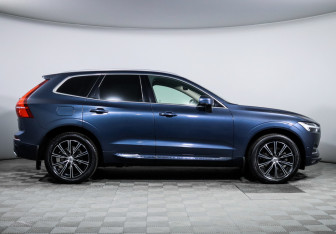 Подержанный автомобиль Volvo XC60 2019 года (4 фото)