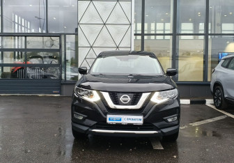 Подержанный автомобиль Nissan X-Trail 2020 года (2 фото)
