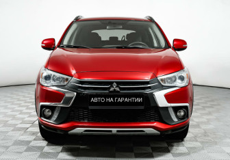Подержанный автомобиль Mitsubishi ASX 2019 года (2 фото)