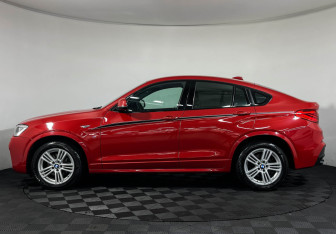 Подержанный автомобиль BMW X4 2016 года (5 фото)