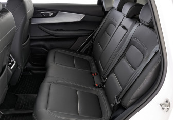 Подержанный автомобиль Chery Tiggo 7 Pro Max 2024 года (18 фото)